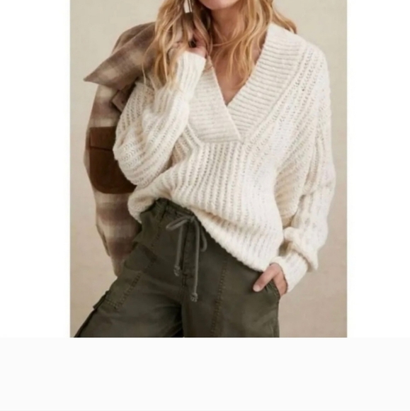 Anthropologie Sweaters - Anthropologie Pilcro Joyce Wool Blend Cable Knit Sweater in Cream Size S